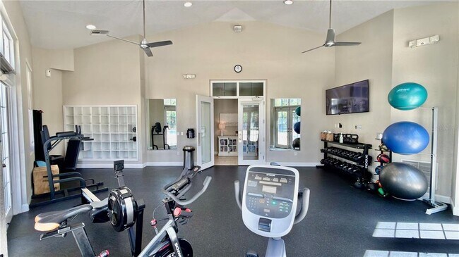 Building Photo - 10222 Devonshire Lake Dr