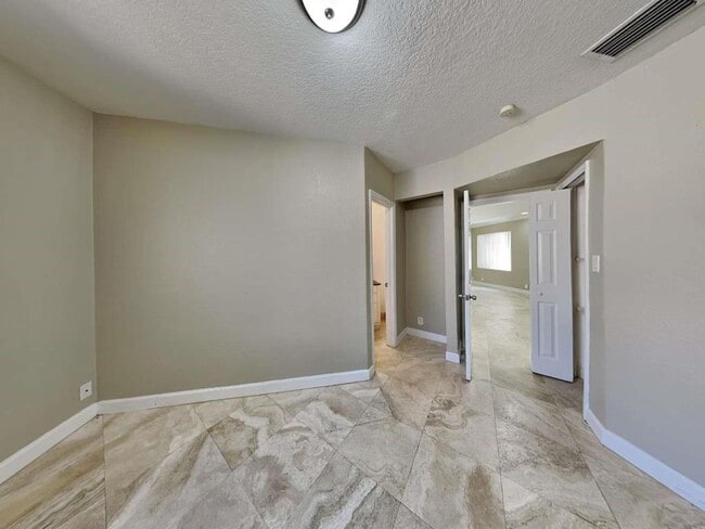 Building Photo - 1630 Van Buren St