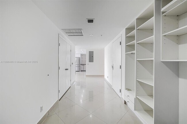Building Photo - 7929 West Dr