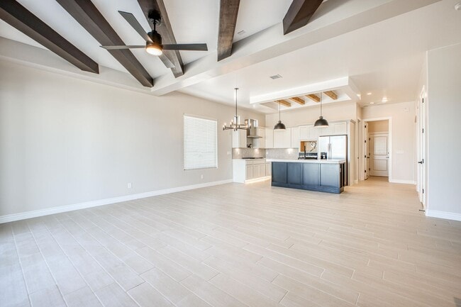 Building Photo - Beautiful East side House 4 bed-2.5 baths, part of The Club that includes Swimming Pool, Gym, Ten...