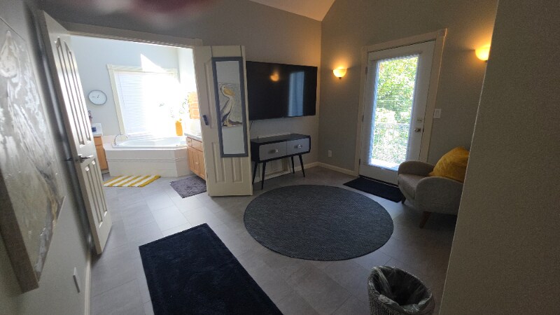 Building Photo - 13518 SW Hillshire Dr