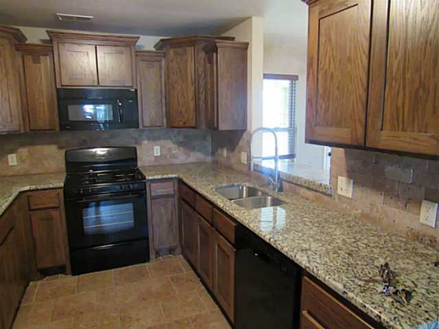 Building Photo - 17516 Black Hawk Dr