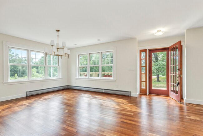Building Photo - 53 Hannaford Cove Rd