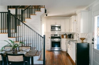 Building Photo - 29 Kennedy St