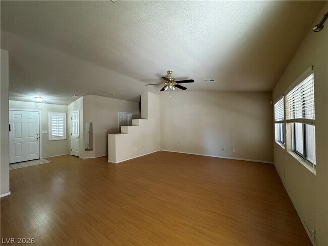 Building Photo - 1404 Laughing Larkspur Ave