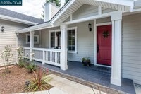 Building Photo - 2860 Buena Vista Ave