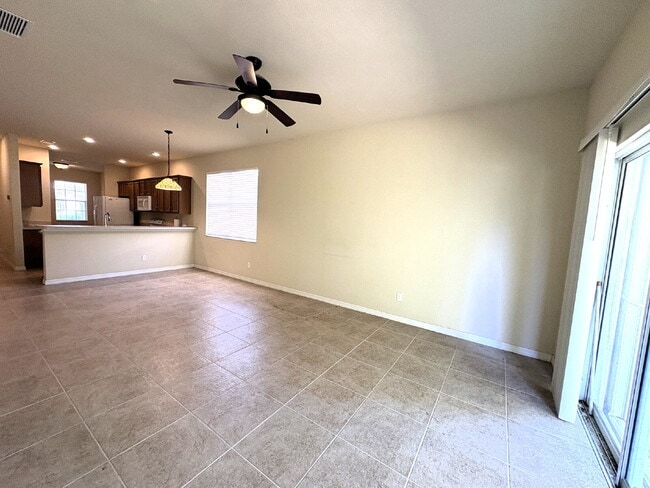 Building Photo - New Rental Available in Stoneybrook at Venice!