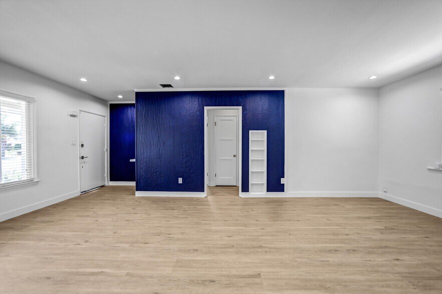Building Photo - 17627 Caprino Pl