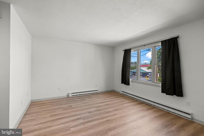 Building Photo - 1504 Walnut St