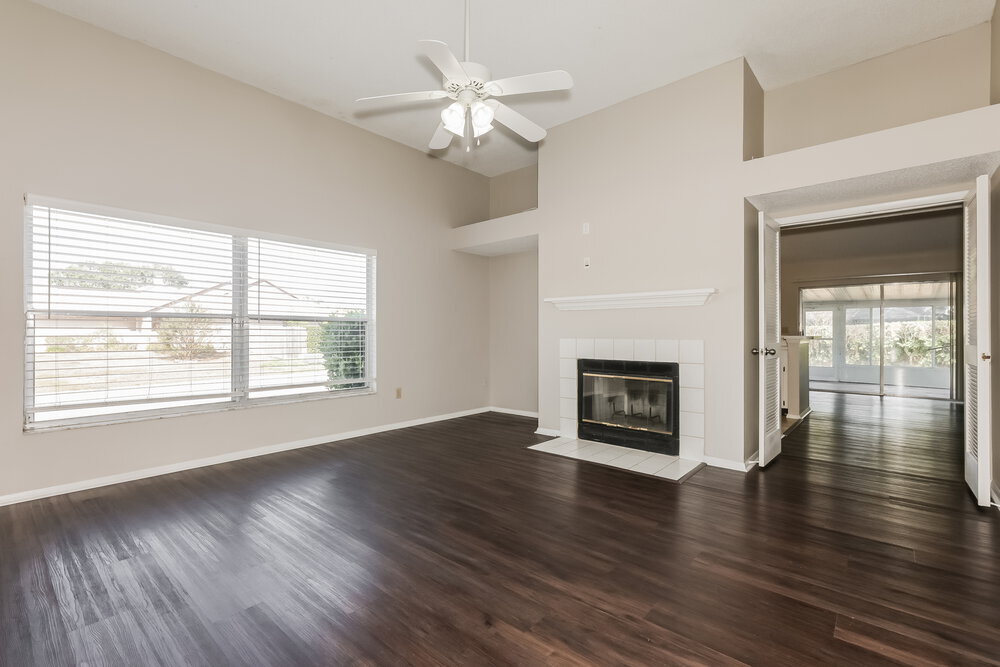 Building Photo - 1611 Bent Pine Way