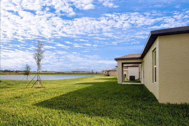 Building Photo - Lakeside Luxury in Parrish - 5 Bedroom BRA...