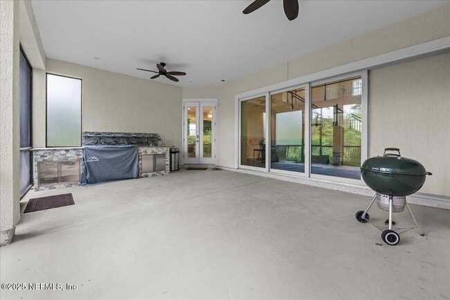 Building Photo - 2904 Marmaris Dr