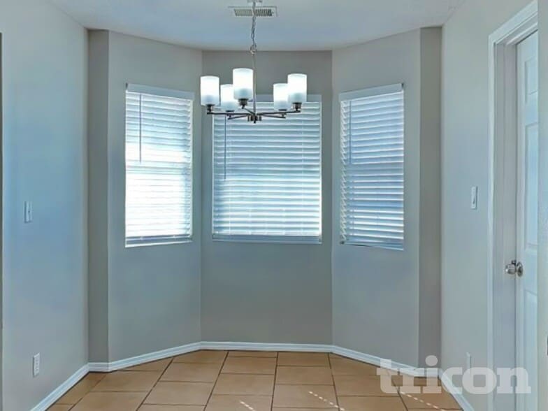 Building Photo - 3076 Cascades Trail SE