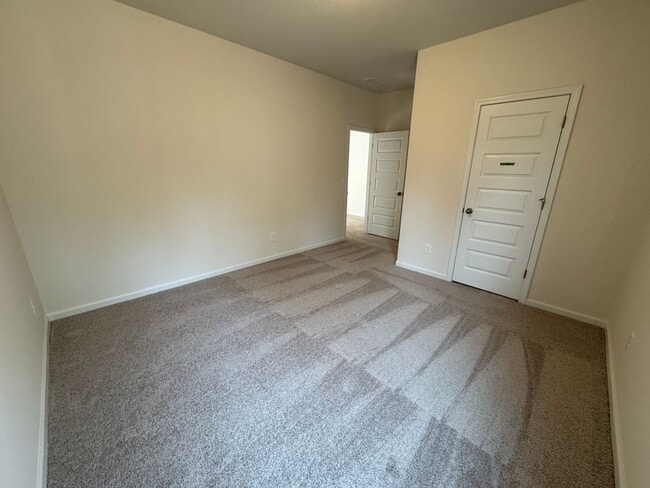 Building Photo - New 3/2.5 House in Armuchee- $1,995