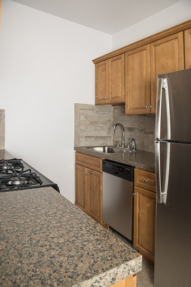 Kitchen - 3 Rm, 1 Bd, 1 Ba - Church Street