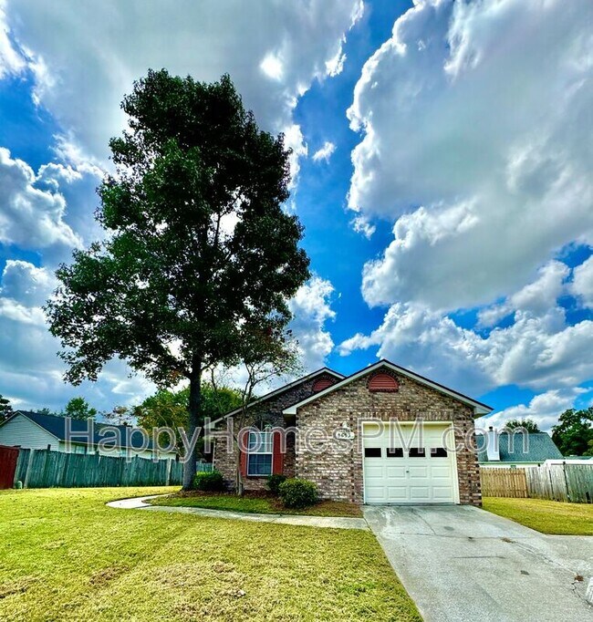 Primary Photo - 8693 Blackshear Ct