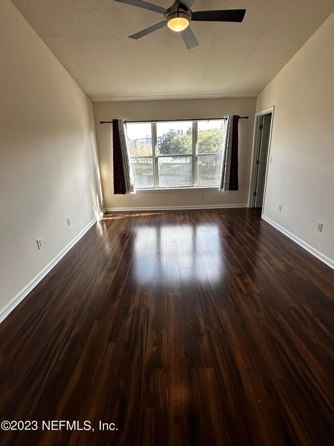 Building Photo - 4221 Marblewood Ln