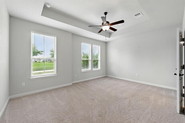 Building Photo - 8007 Orizzonte St