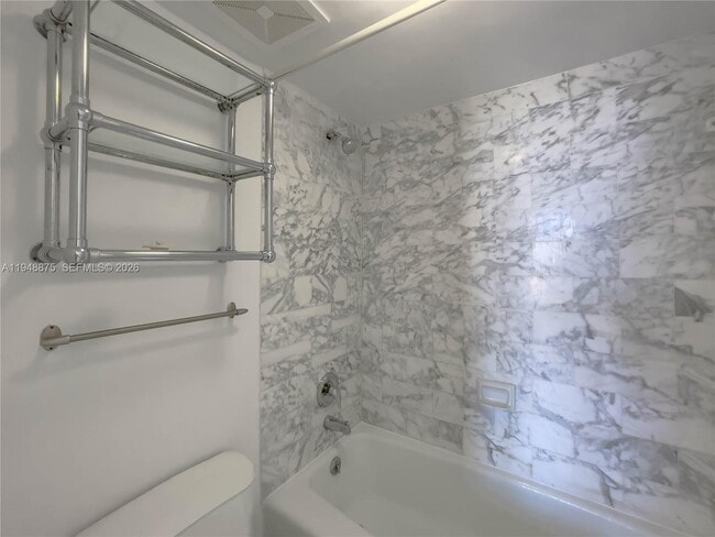 Building Photo - 9 Island Ave