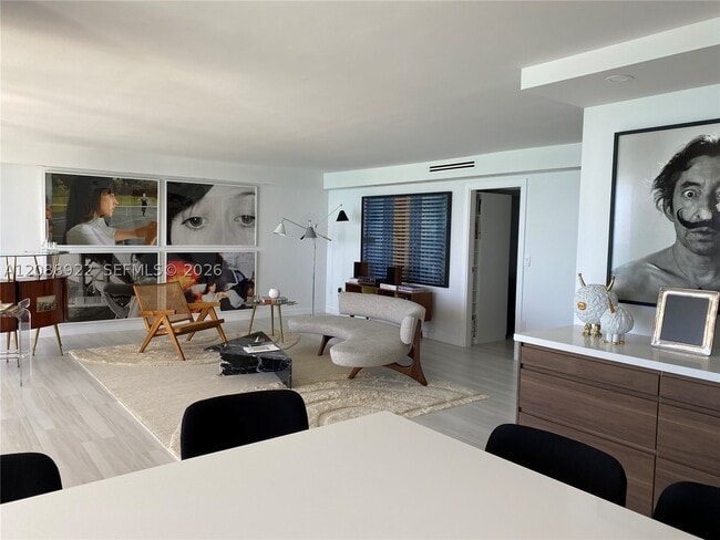 Building Photo - 881 Ocean Dr