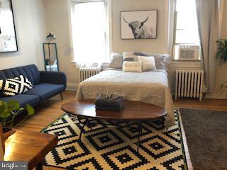 Building Photo - 424 S 20th St