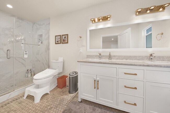 Building Photo - 17969 Collins St