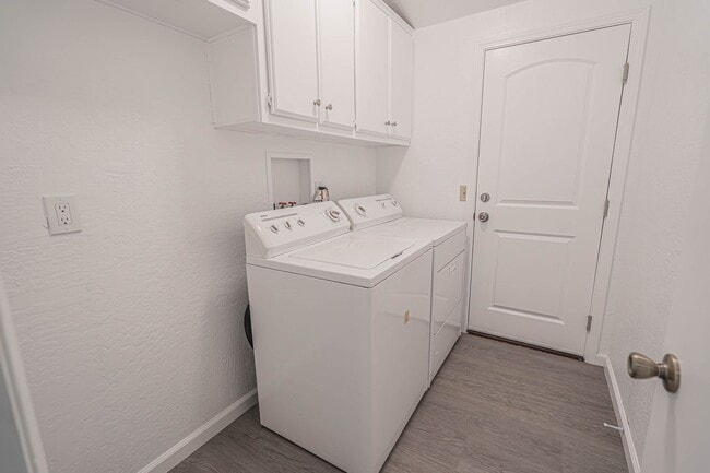 Building Photo - COMING SOON! Charming 3-Bedroom Home with Remodeled Kitchen in Castaic!