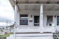 Building Photo - 493 W Saylor St