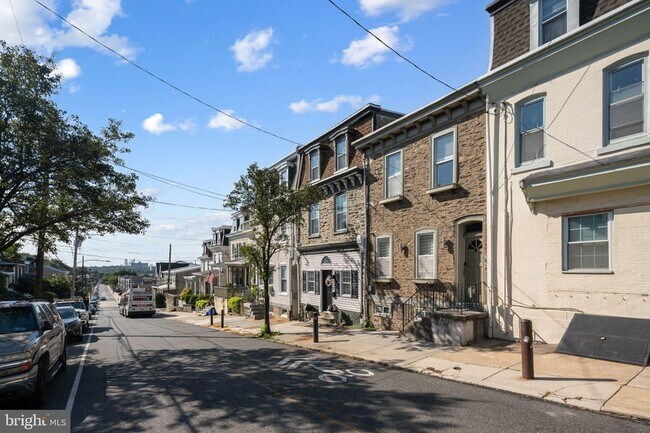 Building Photo - 4132 Manayunk Ave