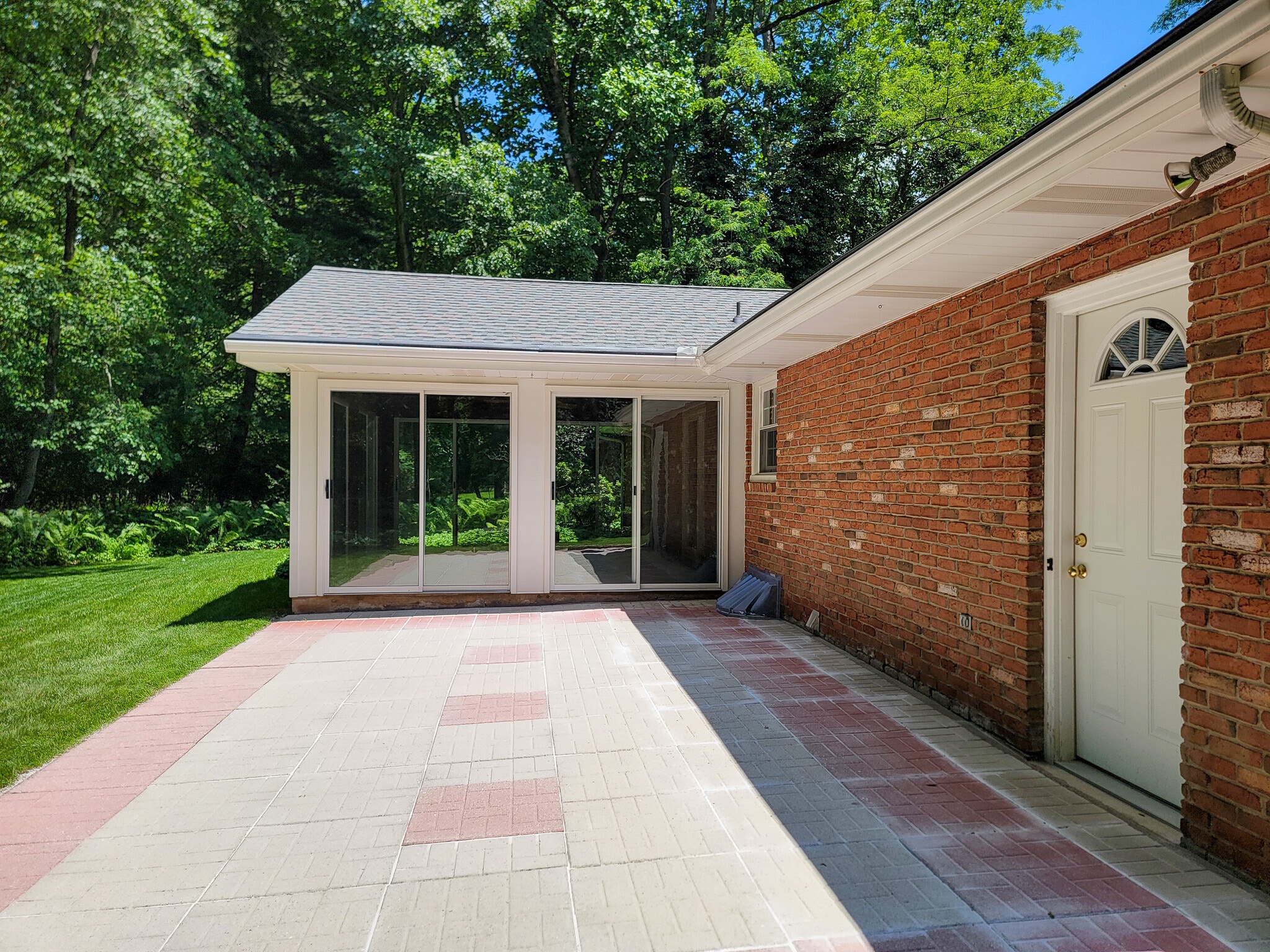 Building Photo - 231 Timber Rd