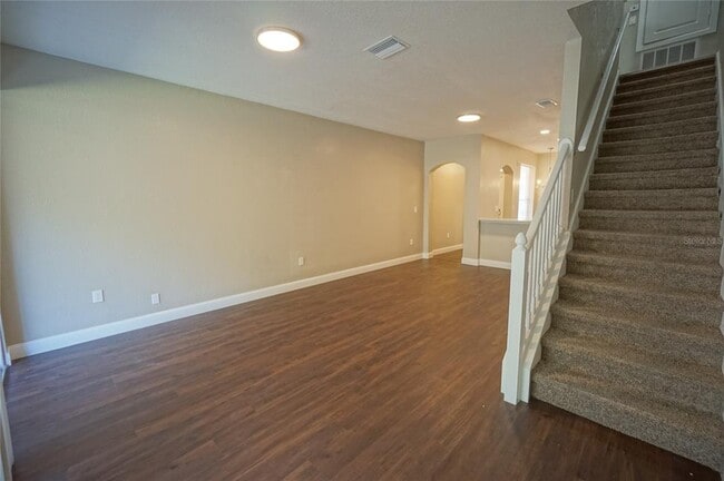 Building Photo - 4146 Bismarck Palm Dr