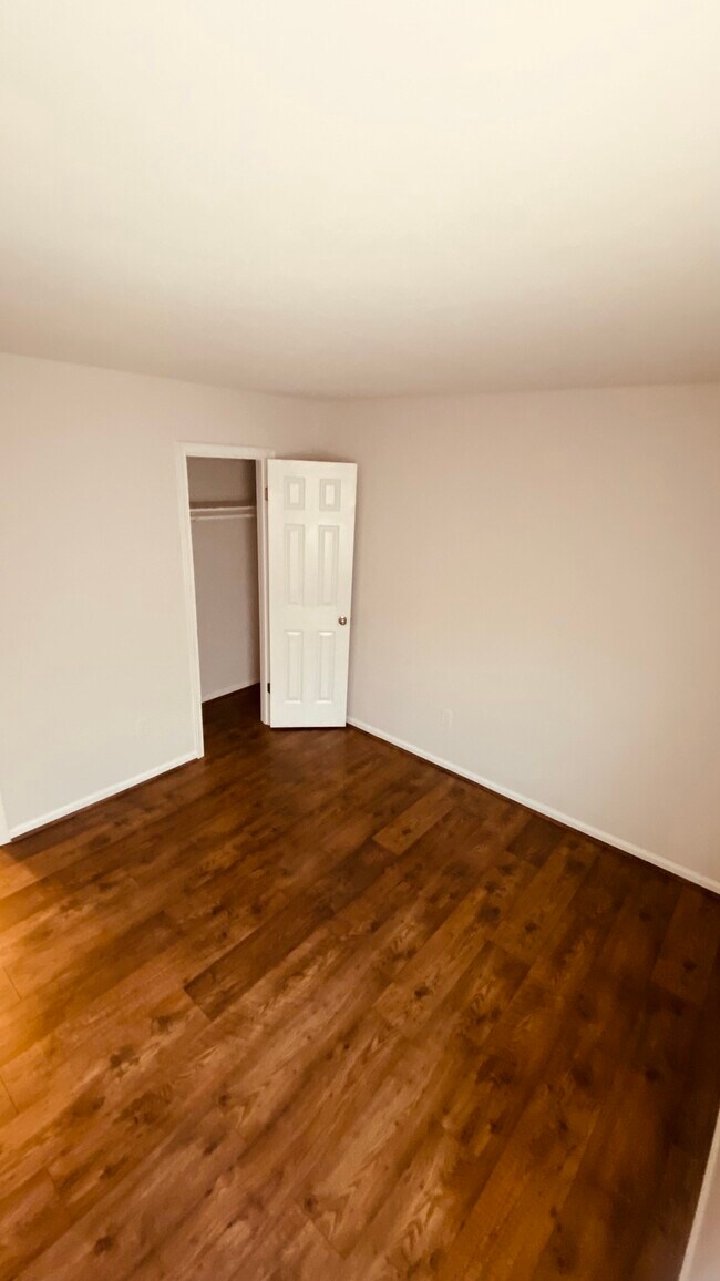 Building Photo - 8903 Chester Grove Ter