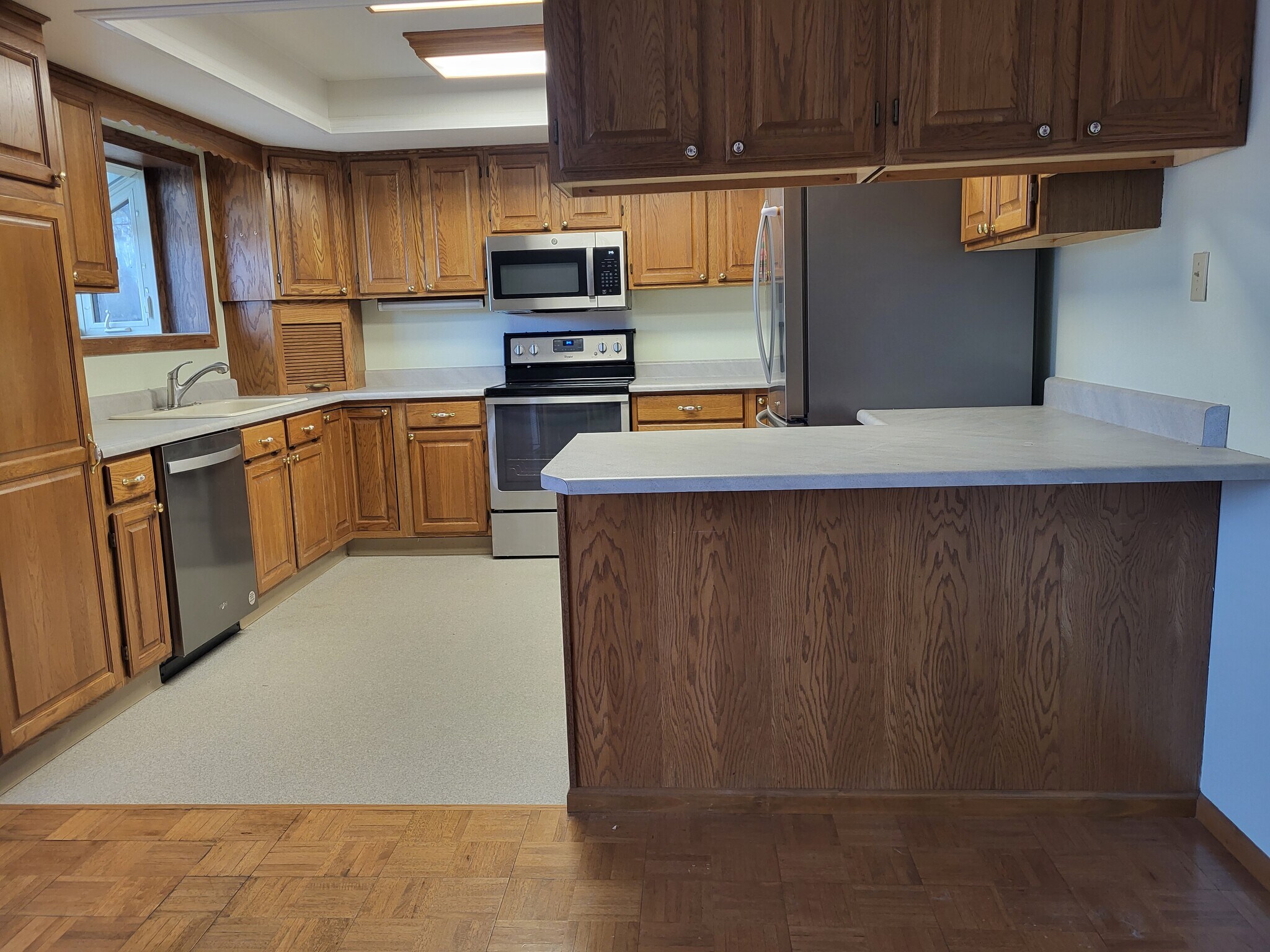 Building Photo - 10470 Romblon Way