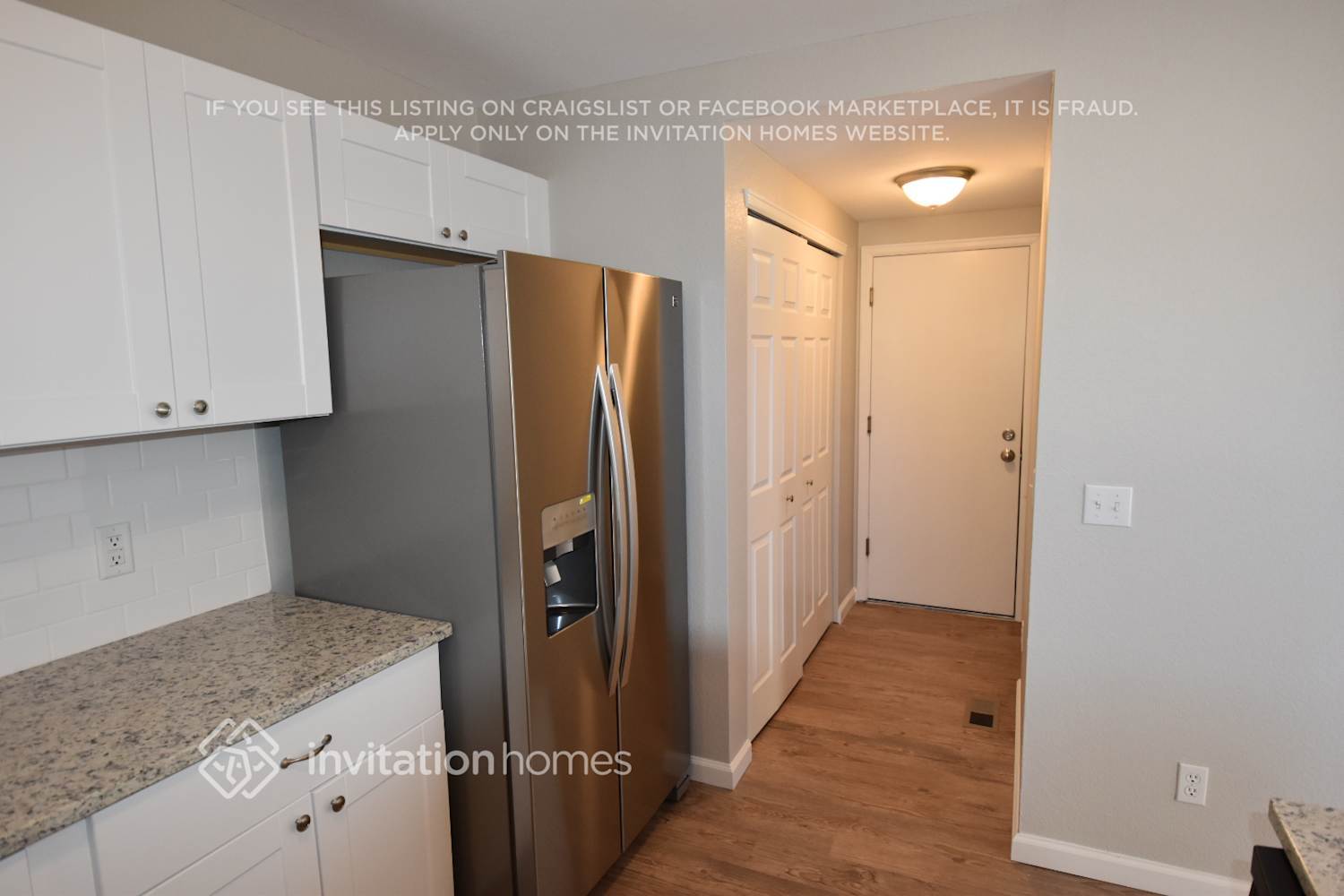 Building Photo - 3875 S Quemoy Ct