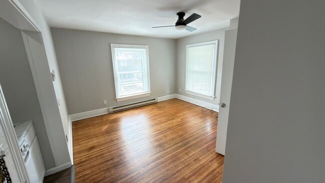 Building Photo - 51 Rutgers St