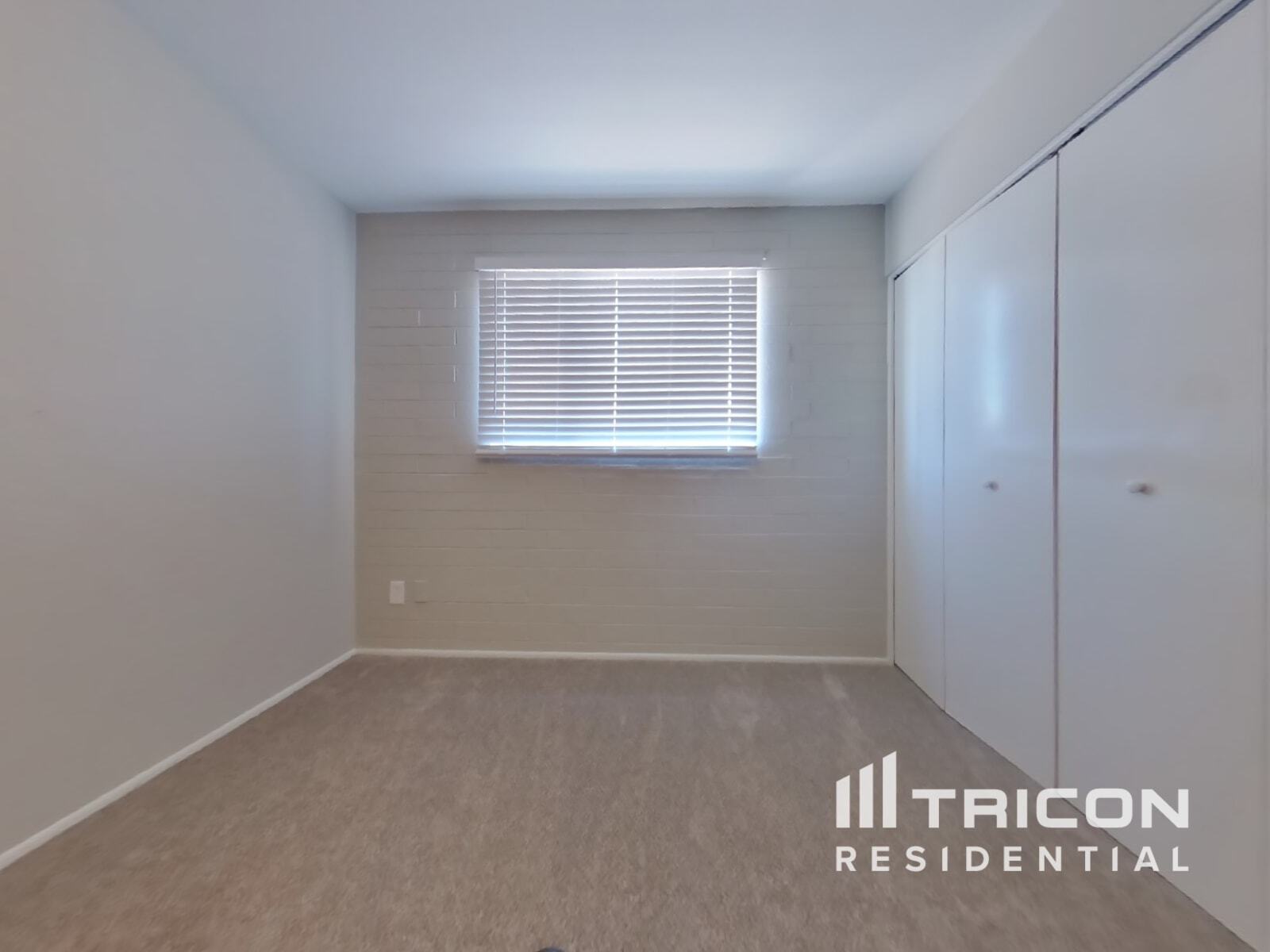 Building Photo - 6006 W Medlock Dr