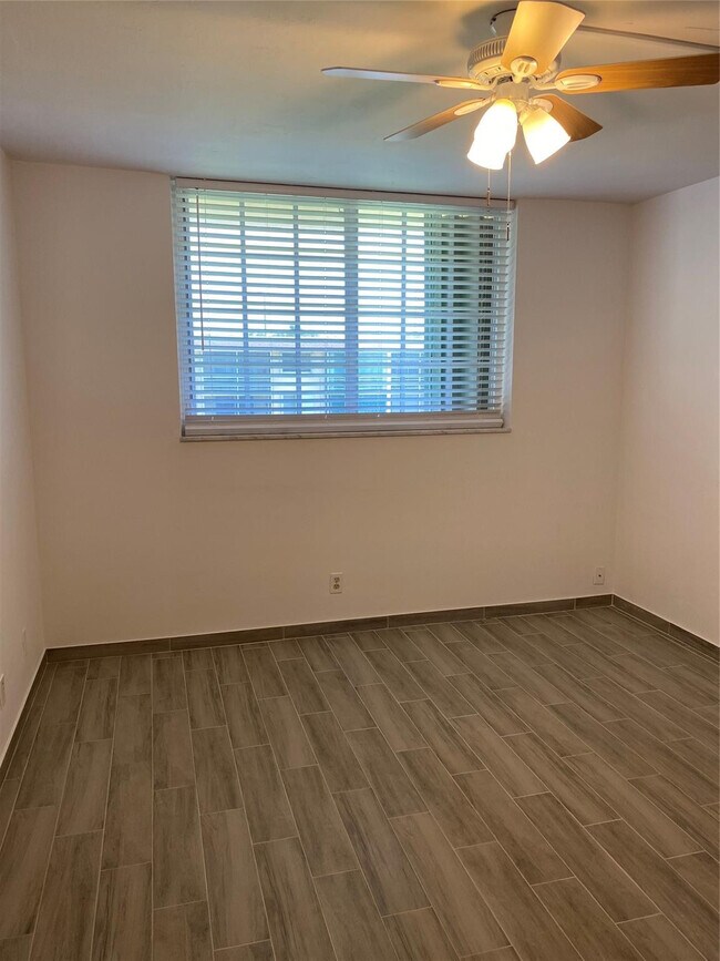 Building Photo - 4502 N Federal Hwy