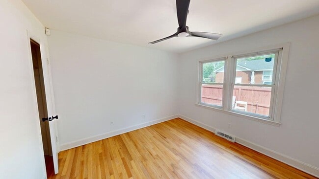 Building Photo - 1510 Woodhill Ln