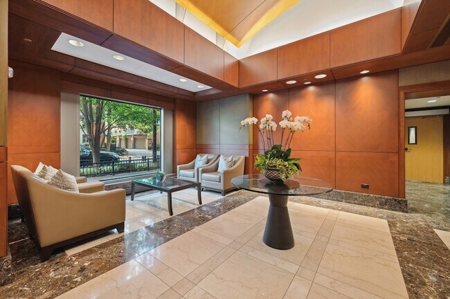 Building Photo - 415 E North Water St