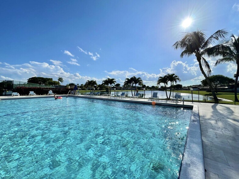 Building Photo - 9663 Boca Gardens Cir N