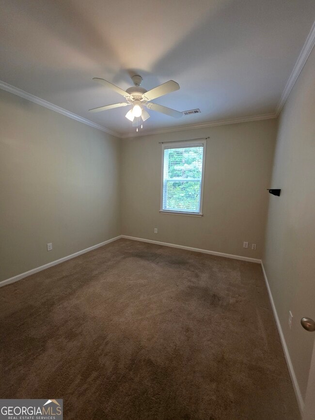 Building Photo - 46 Brookview Dr