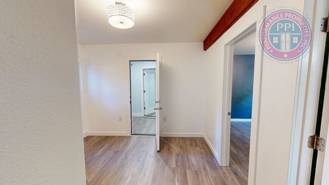 Building Photo - Newly Remodeled Home With Large Yard In Ro...