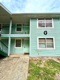 Building Photo - 5024 Terrace Palms Cir