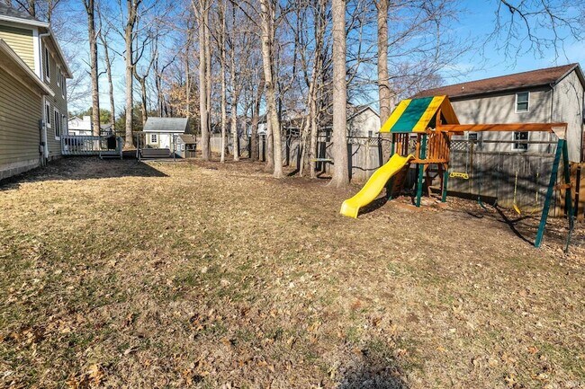 Building Photo - 3800 Christa Ct