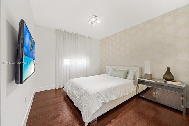 Building Photo - 7515 NW 99th Ave