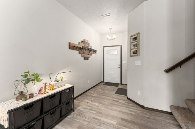 Building Photo - 4500 E Whisper Ridge Pl