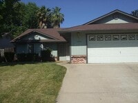 Building Photo - 4 BED 2 BATH HOME IN THE RAVENWOOD SUBDIVISION