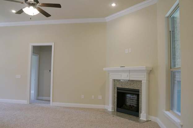 Building Photo - 4811 Spears St