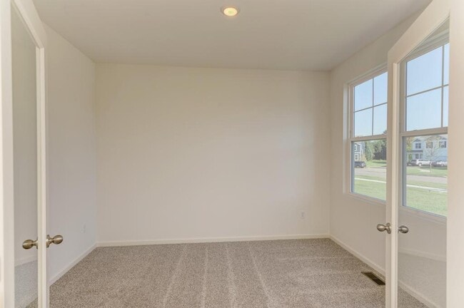 Building Photo - 2661 Seeley St