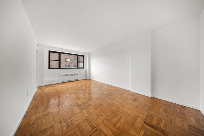 Building Photo - 6515 JFK Blvd E